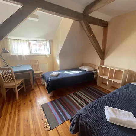 Moisa Linakoja Kuelalistemaja ゲストハウス *