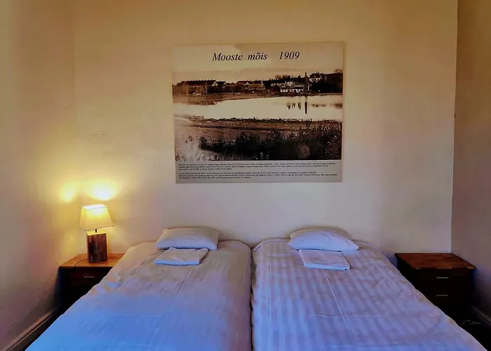 Moisa Linakoja Kuelalistemaja بيت ضيافة *