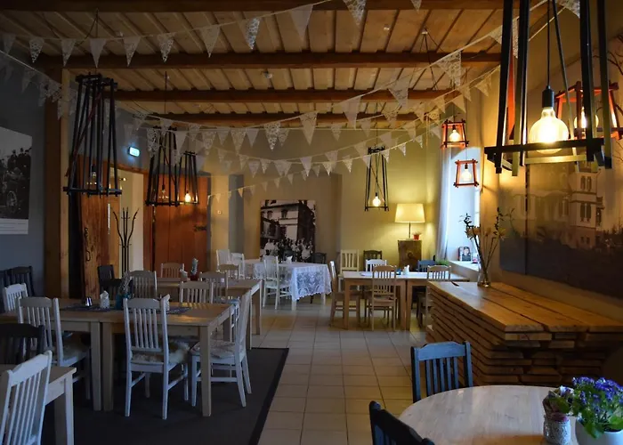 Moisa Linakoja Kuelalistemaja بيت ضيافة Mooste